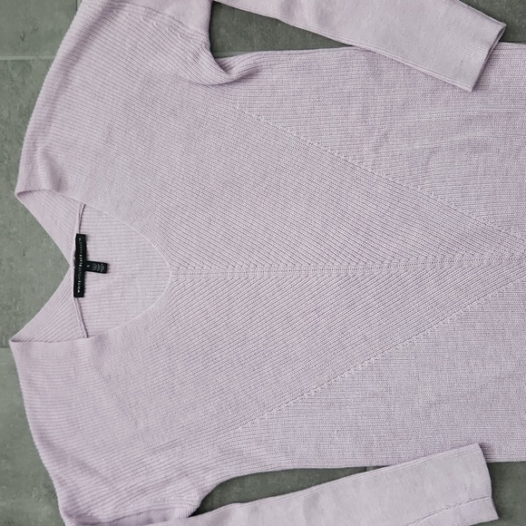 WHBM Sweater - Picture 4 of 9